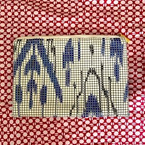 Felix Rey clutch with zipper closing